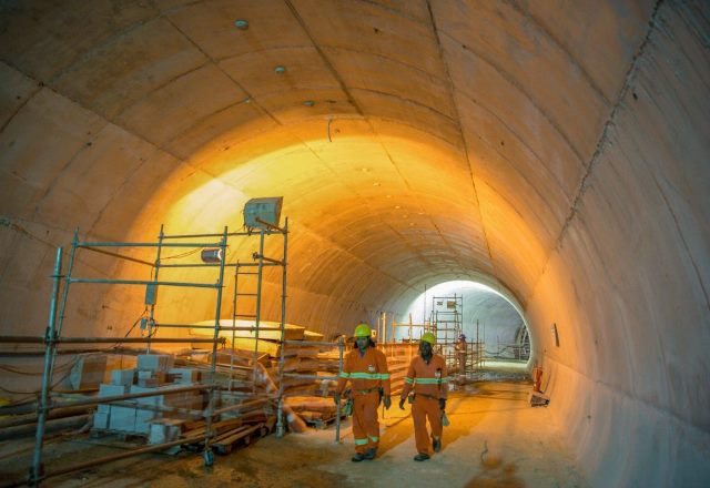 Leia mais sobre o artigo Equipe do Consórcio liderado pela NÚCLEO recebe prêmio na obra do Metrô SP