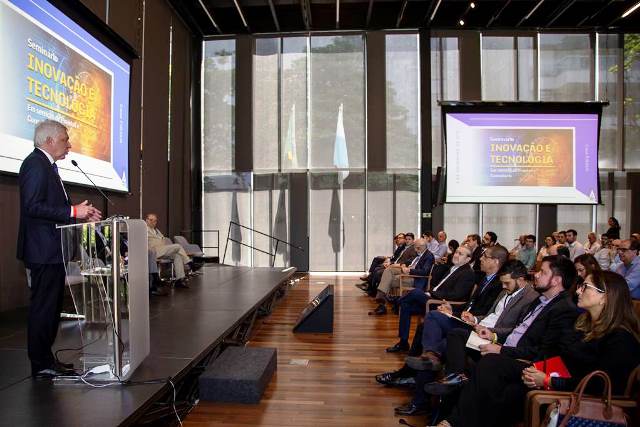 Leia mais sobre o artigo NÚCLEO Engenharia patrocina Seminário Inovação e Tecnologia, no RJ