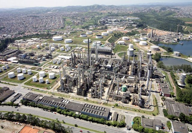 Leia mais sobre o artigo Petrobras prorroga Contratos da NÚCLEO